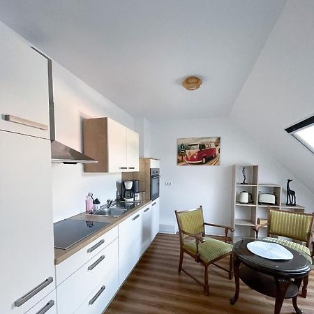 Ferienwohnung Kamrath Mit Wunderschoenem Ausblick Нойрупин Екстериор снимка