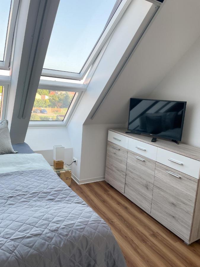 Ferienwohnung Kamrath Mit Wunderschoenem Ausblick Нойрупин Екстериор снимка
